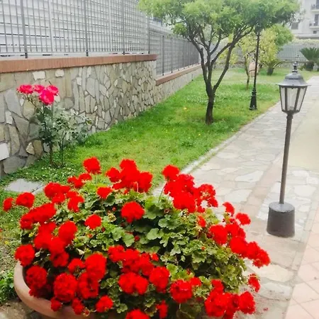 Alba 住宿加早餐酒店 SantʼAnastasia