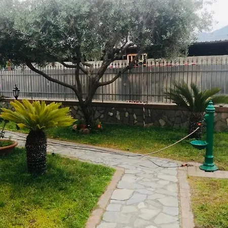 Alba 住宿加早餐酒店 SantʼAnastasia